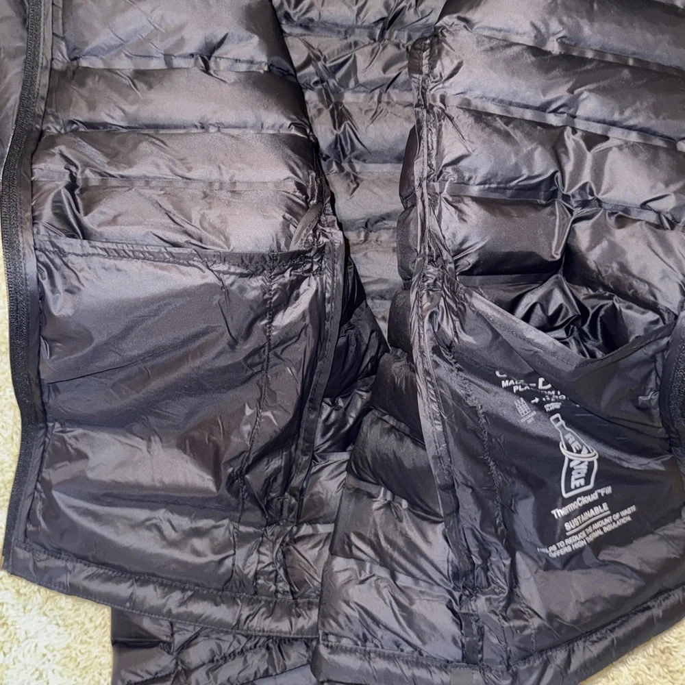 Women’s ZeroXposur Black Jacket - Picture 11 of 16